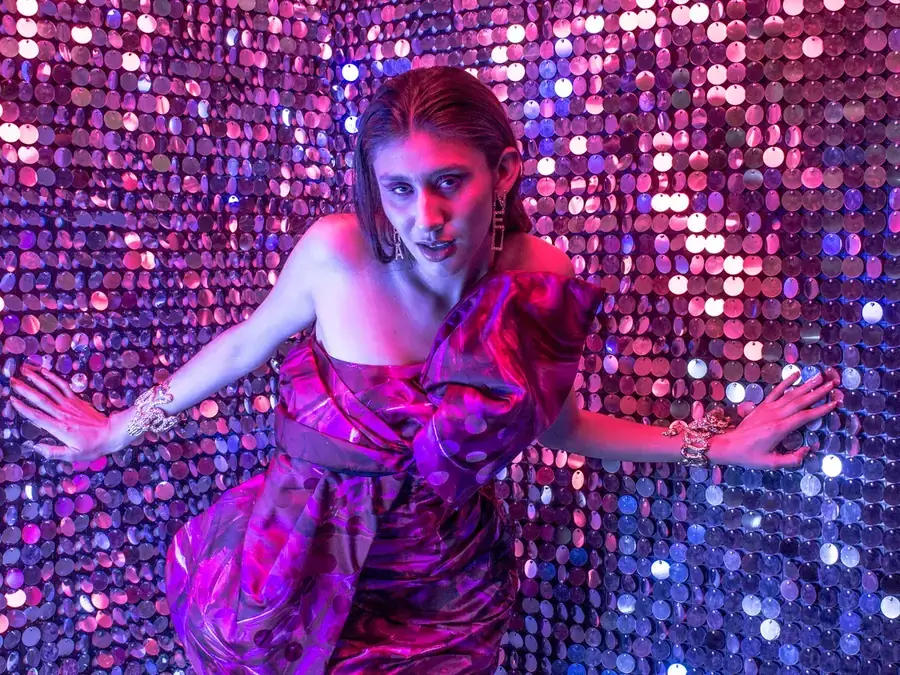 Animation danseuses disco