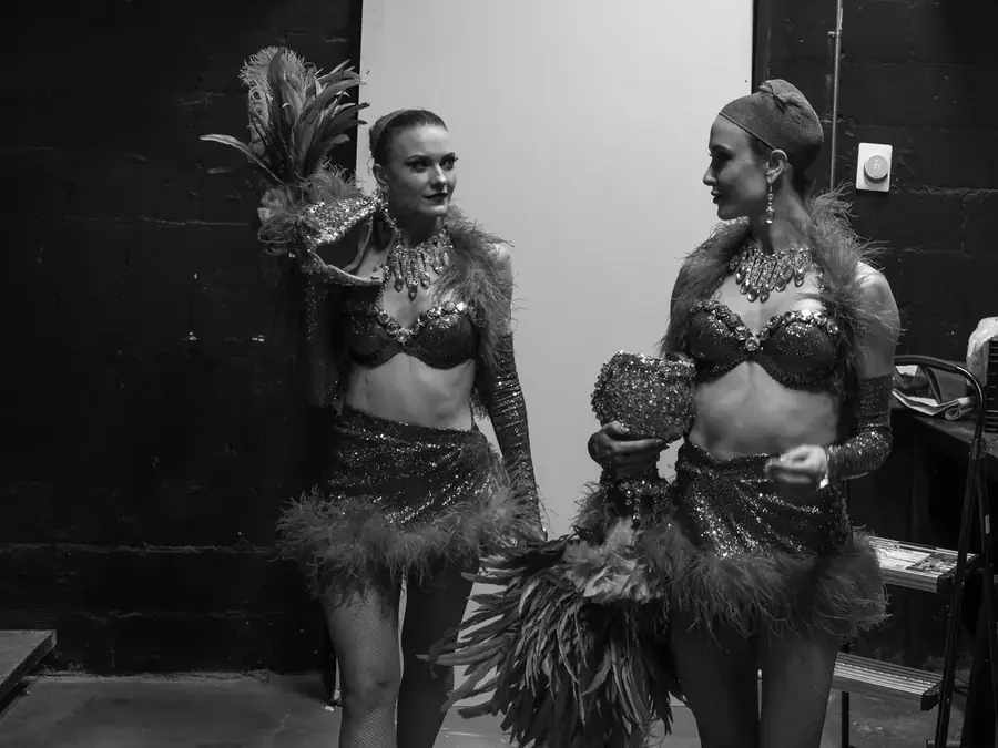 Animation danseuses music hall