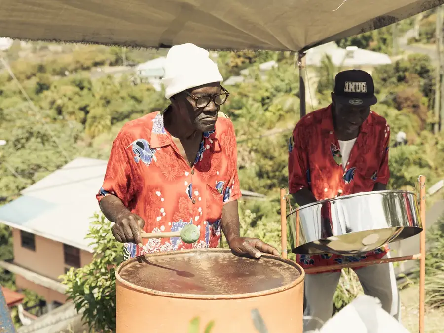 Steel drum et steel band
