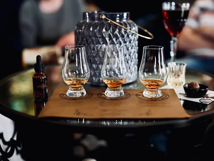 Tasting bar whisky, rhum et vins : dégustation guidée