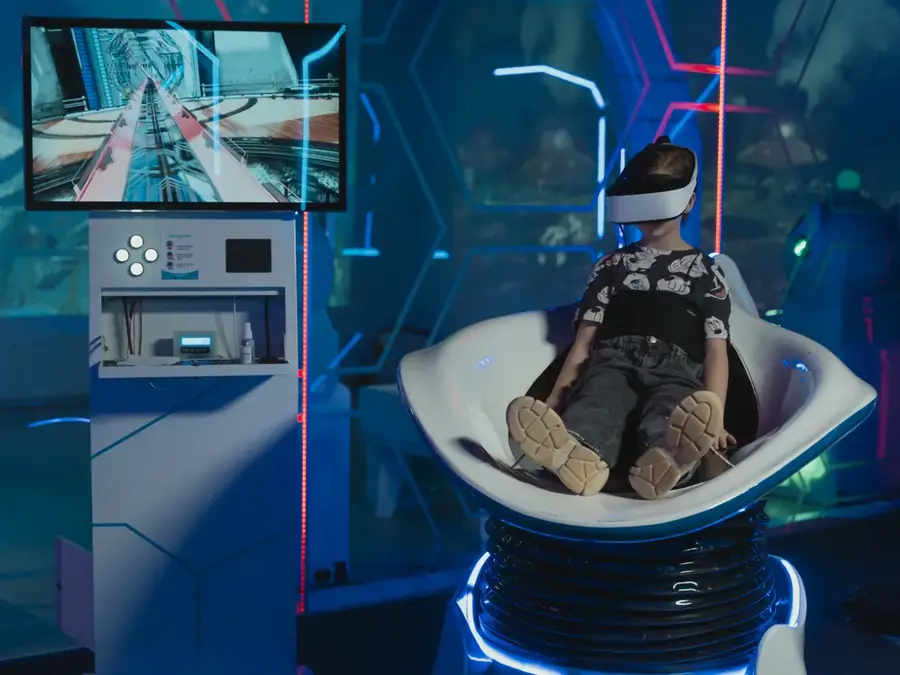 Simulateur de montagnes russes (réalité virtuelle)